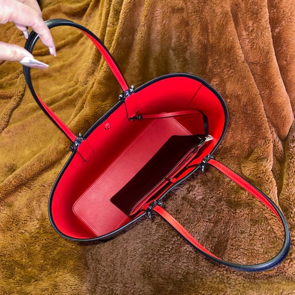 New Christian Louboutin Walk A Mile in My Shoes Cabata Small Grained Leather Bag - Picture 11 of 16